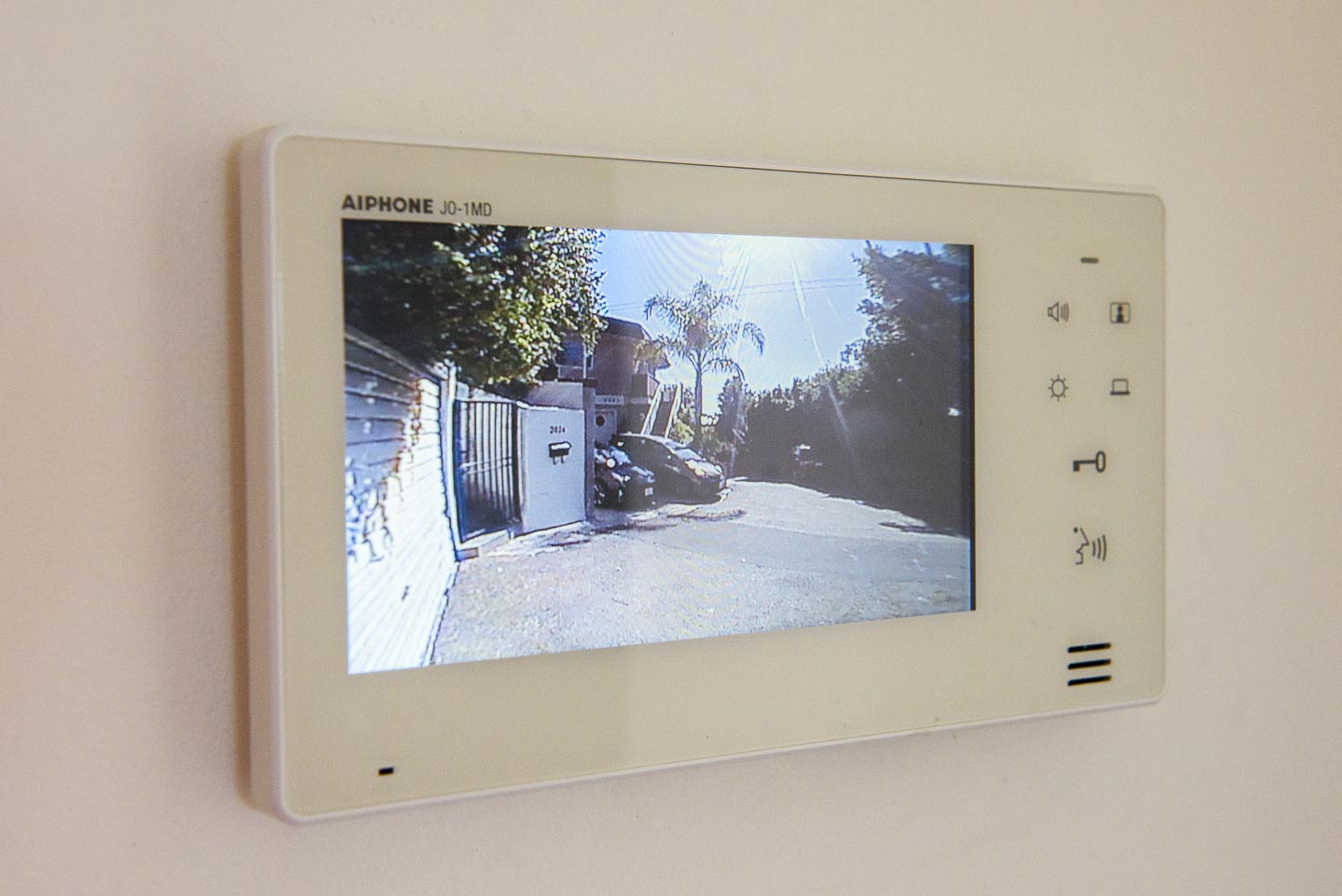  Controlled access of front gate via CCTV Intercom. 